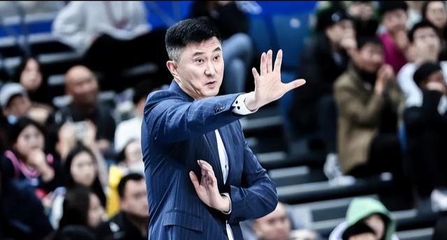 皇冠体育登录入口-CBA常规赛广东客场86-99不敌山东