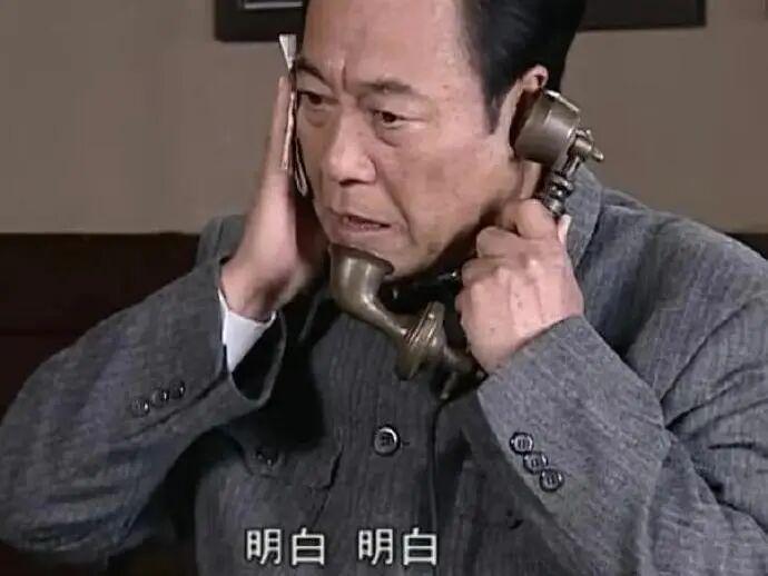 皇冠体育app下载-4:0横扫待定！詹姆斯超神绝平！湖人加时逆转！